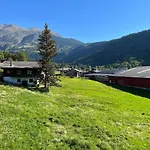 - 100m Von Der Talstation Aletsch Bahnen Und Bahnhof Fiesch, Ausgangslage Fiesch